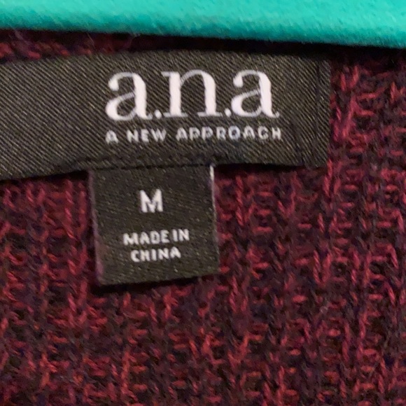 A.N.A. Maroon knit sweater size M - Picture 3 of 5